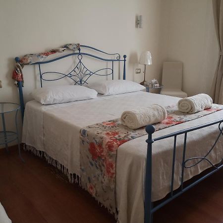 La Camelia B&B Messine Extérieur photo